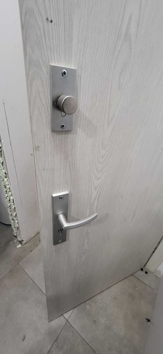 Drzwi Antywłamaniowe B-30 Pol-skone z zamkami