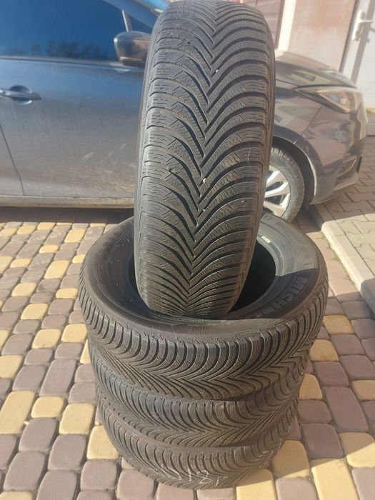 Резина шини колеса гума R17 215/65/17 MICHELIN ALPIN 5