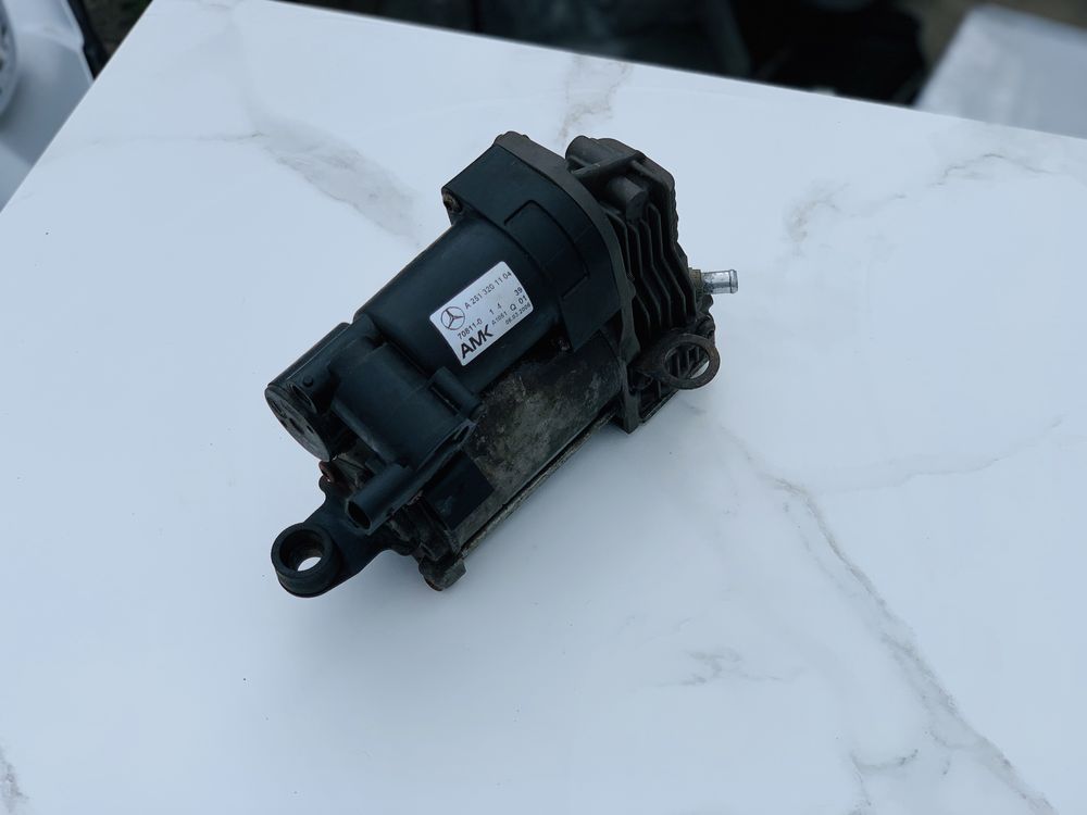 Компрессор пневмо Mercedes Benz R class W251 W164 X164 W221
