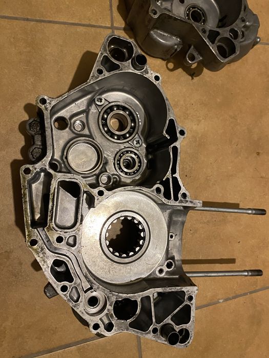 Kartery honda crf250 rok 04-09