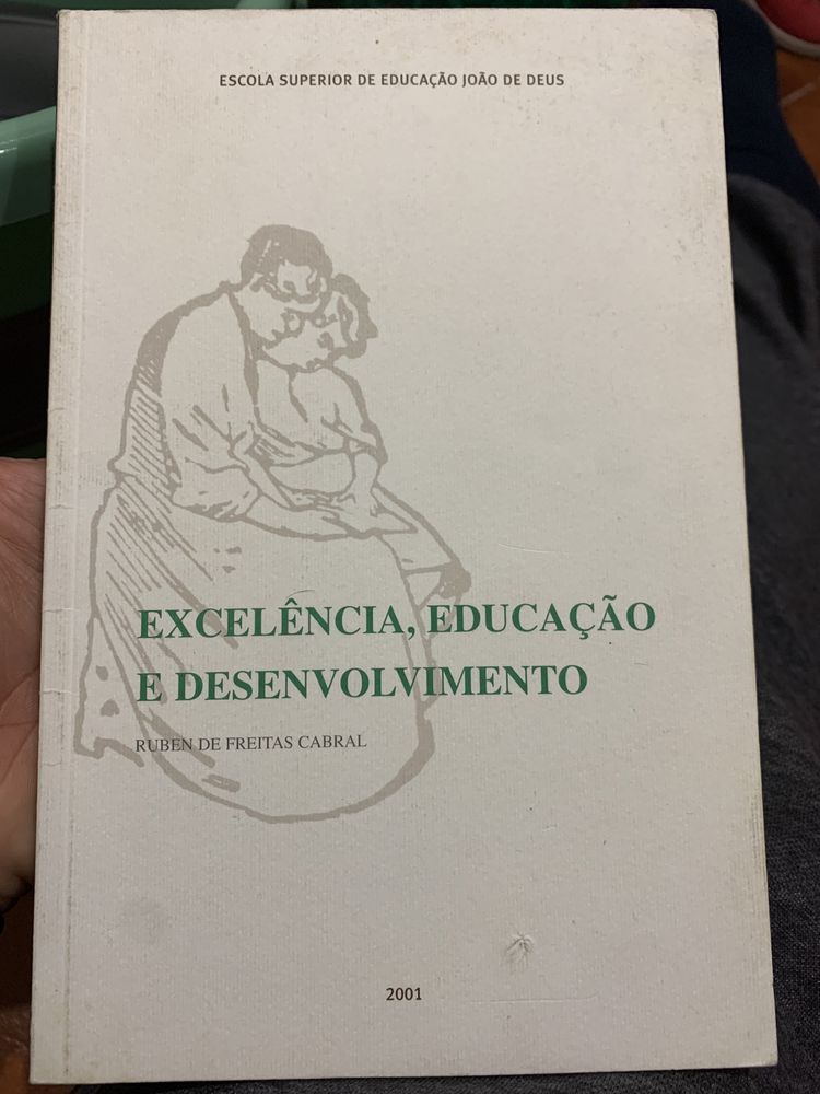 Doação de livro Excelência, Educação e Desenvolvimento