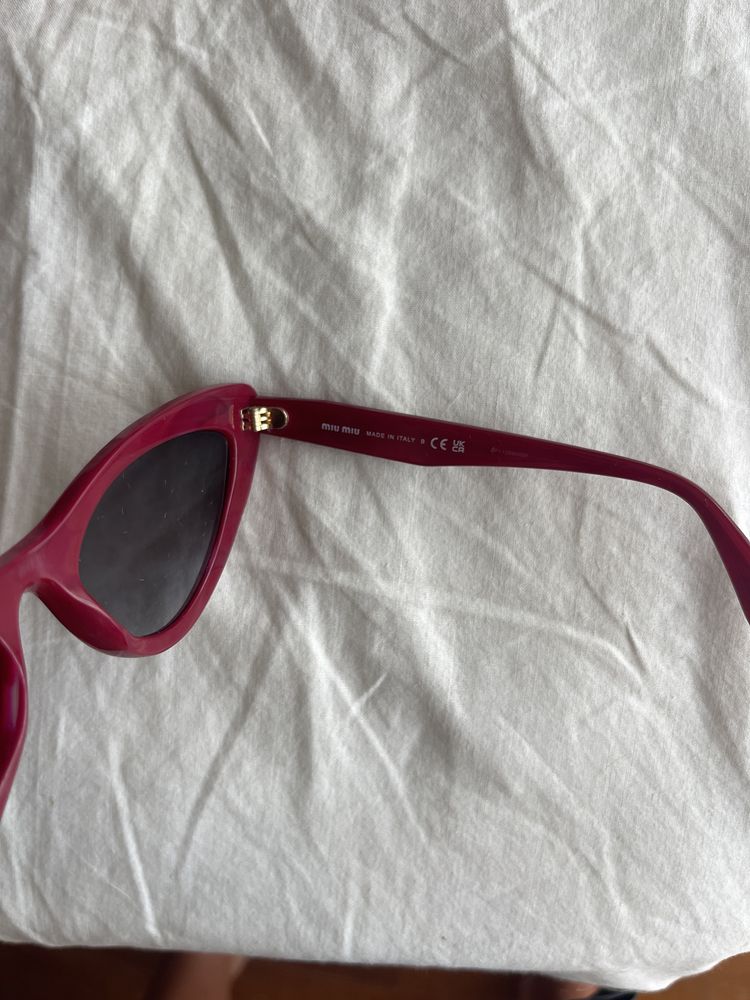 Oculos Miu Miu originais Cateye 16HS09S