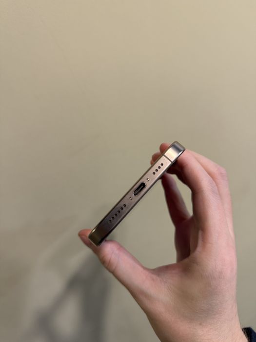 Б/у Iphone 16 Pro Max 256 Desert Titanium ідеальний стан