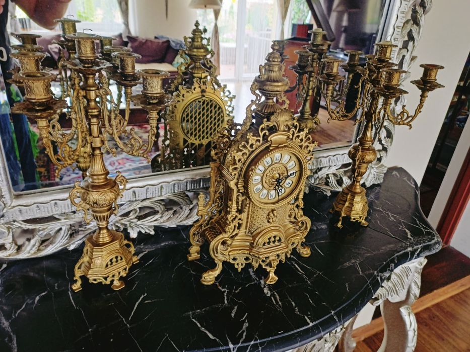 Zegar plus 2 kandelebry