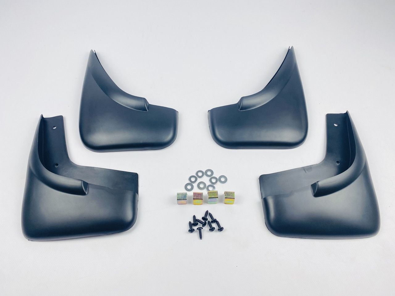 Бризковики Volkswagen GOLF 4 hatchback/ Bora 1997-2003 (4 шт)