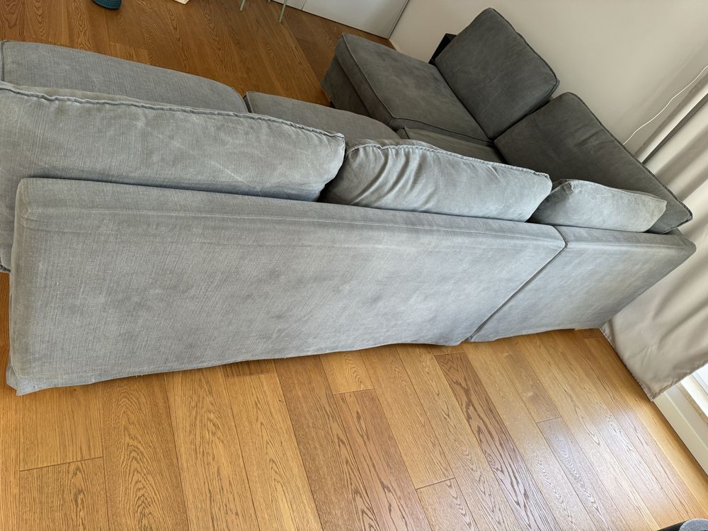 Sits, sofa Cloud