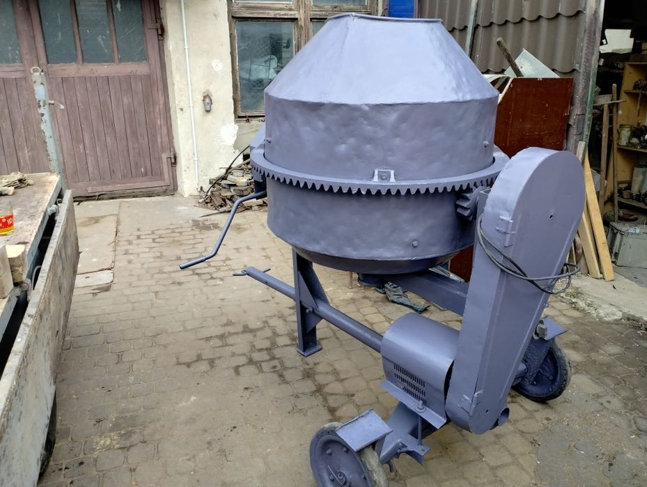 Betoniarka  230 v