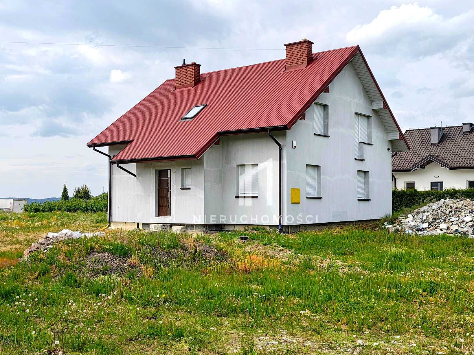Nowy dom do wykończenia, Tarnowiec, 20ar