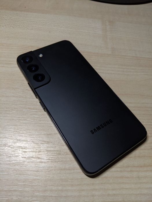 Samsung galaxy s22 128gb