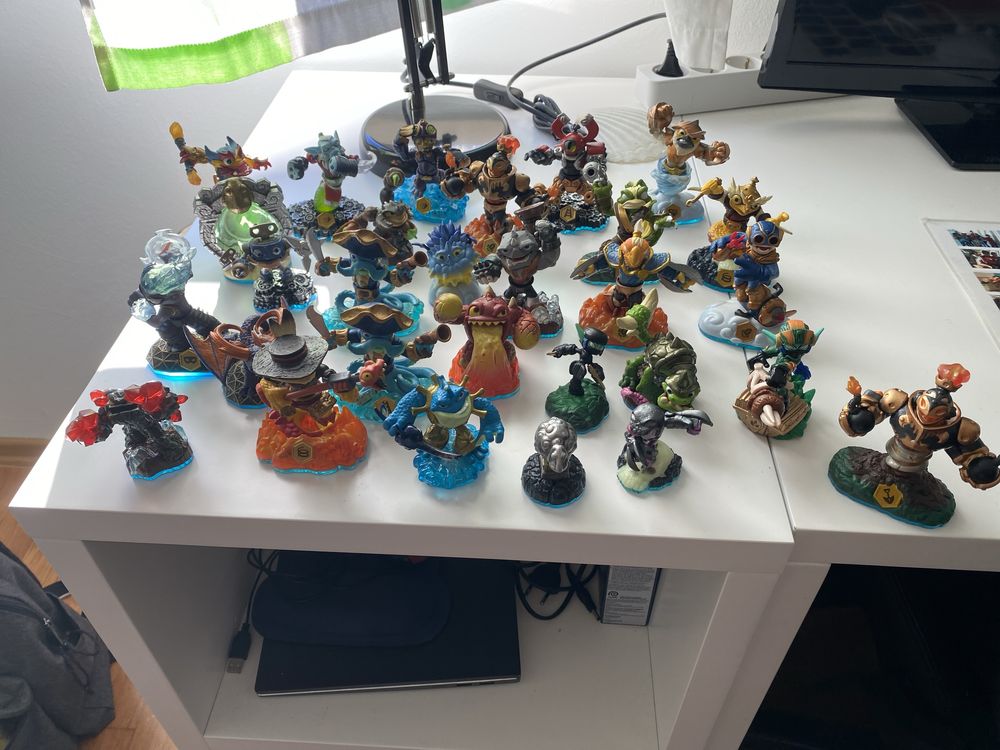 Skylanders: spyro adventure full collection, giants, swap force