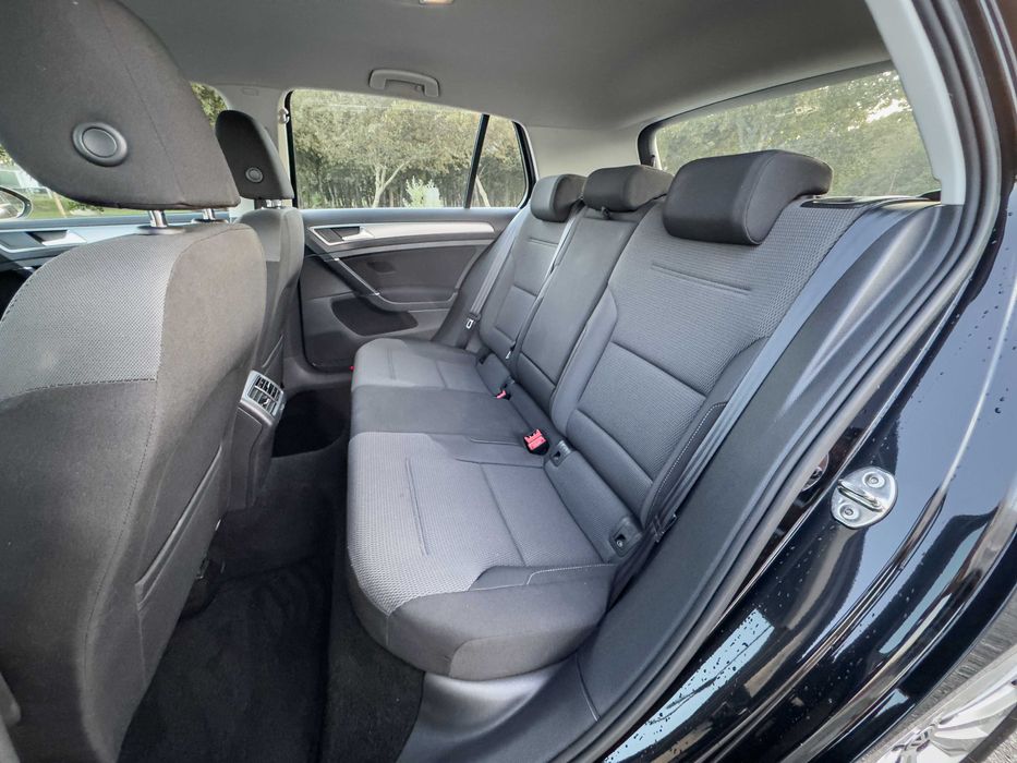 VW Golf 7 1.6Tdi Confortline - 2014