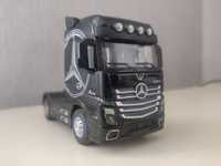 Mercedes Actros model 1/50