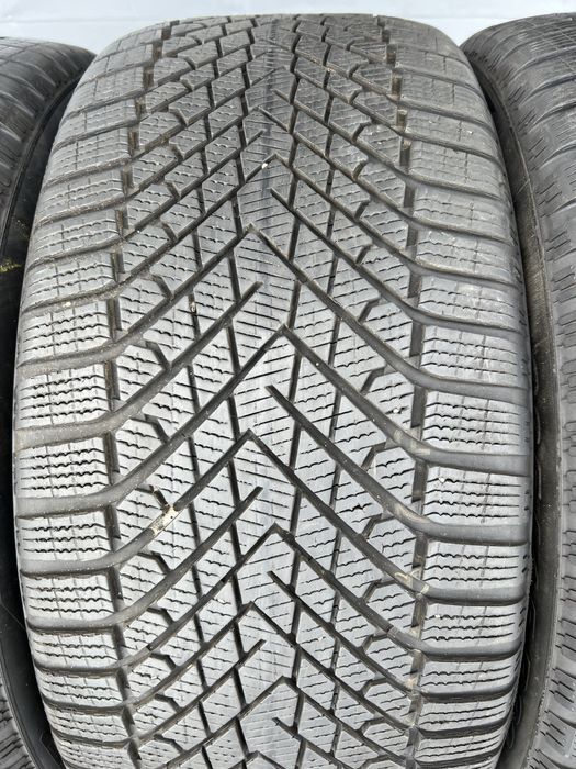 Резина зимова 285 45 r20 pirelli