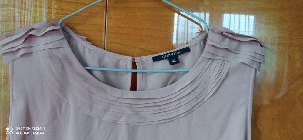 Nowa elegancka różowa bluzka rozmiar 42