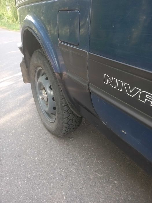 ТОРГ. Фаркоп. Нива 2009 року. Інжекторна. Гідро усілітель руля.