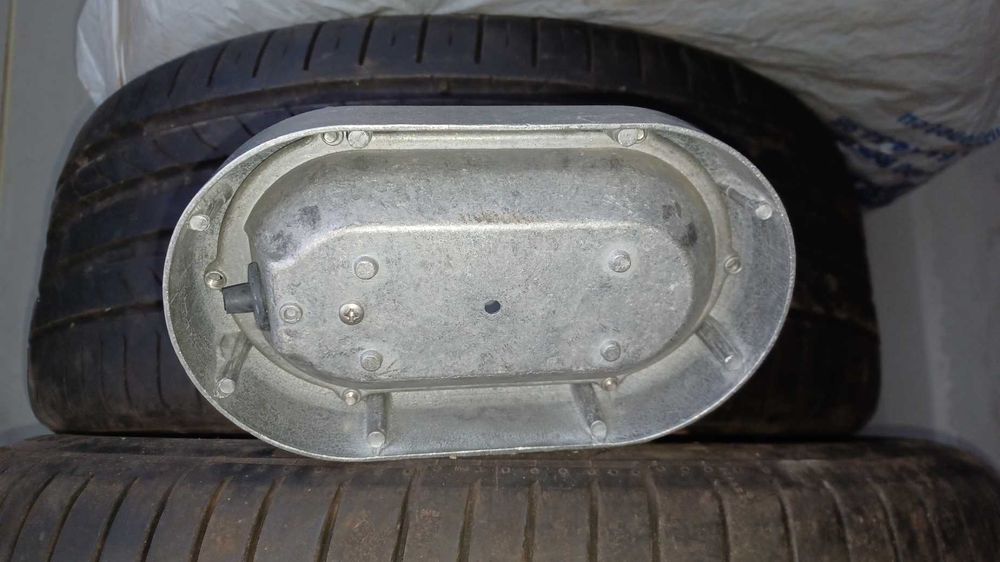 Lampa Wykonany ze szczotkowanego aluminium Nowa