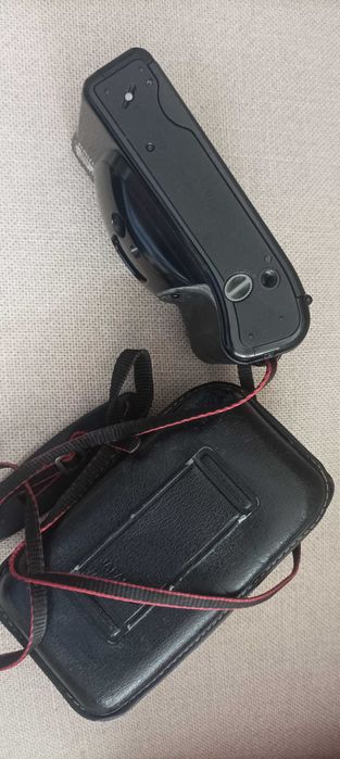 Máquina fotográfica Canon antiga