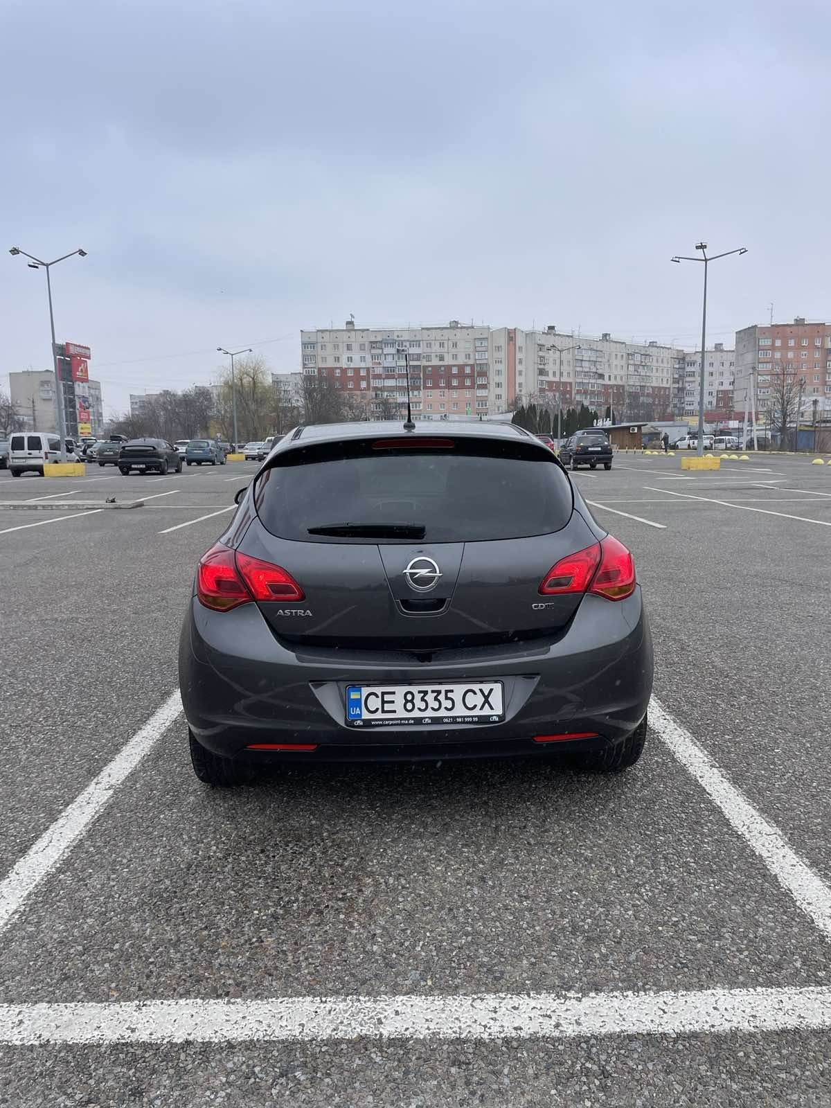 Opel astra J 1 7 Cdti