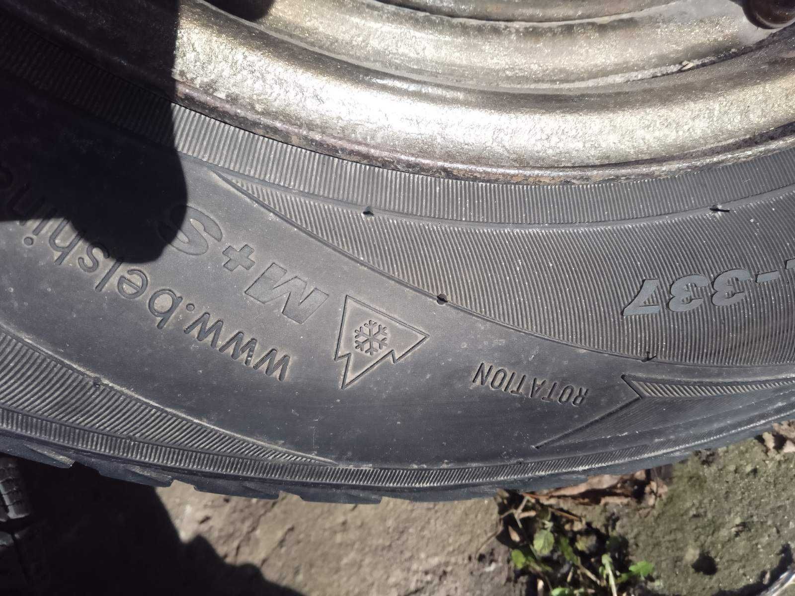 Шини з дисками 195/65 R15  зима для Reno Megan 2. Комплект 4 колеса