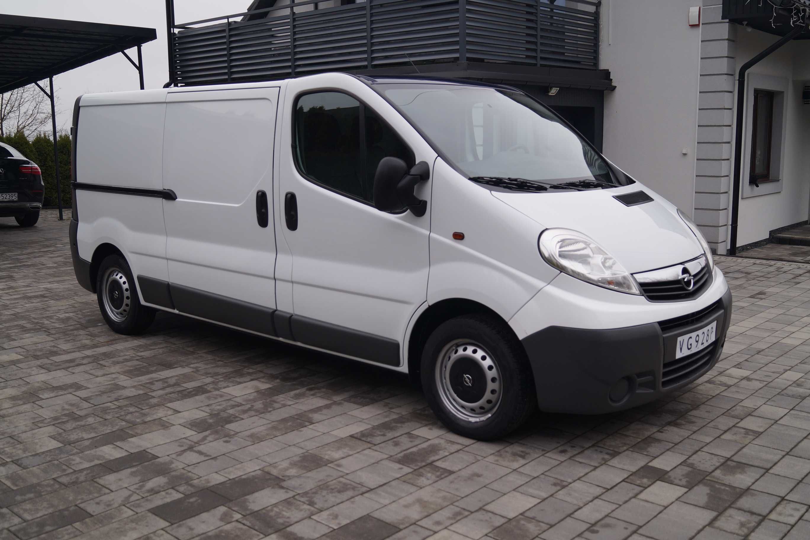 Opel Vivaro Trafic Warsztatowy long 2.L. 115KM 3-Os. Klima EL.