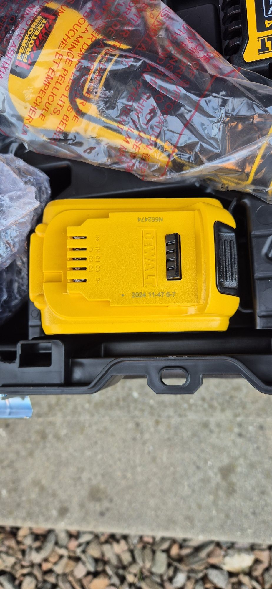 Szlifierka Dewalt 18V zestaw