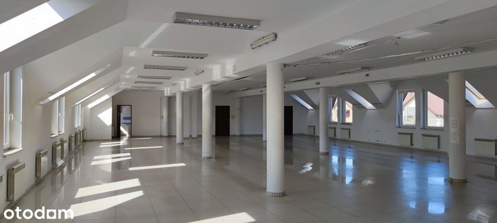 Lokal komercyjny w centrum Kazimierzy Wielkiej do wynajęcia