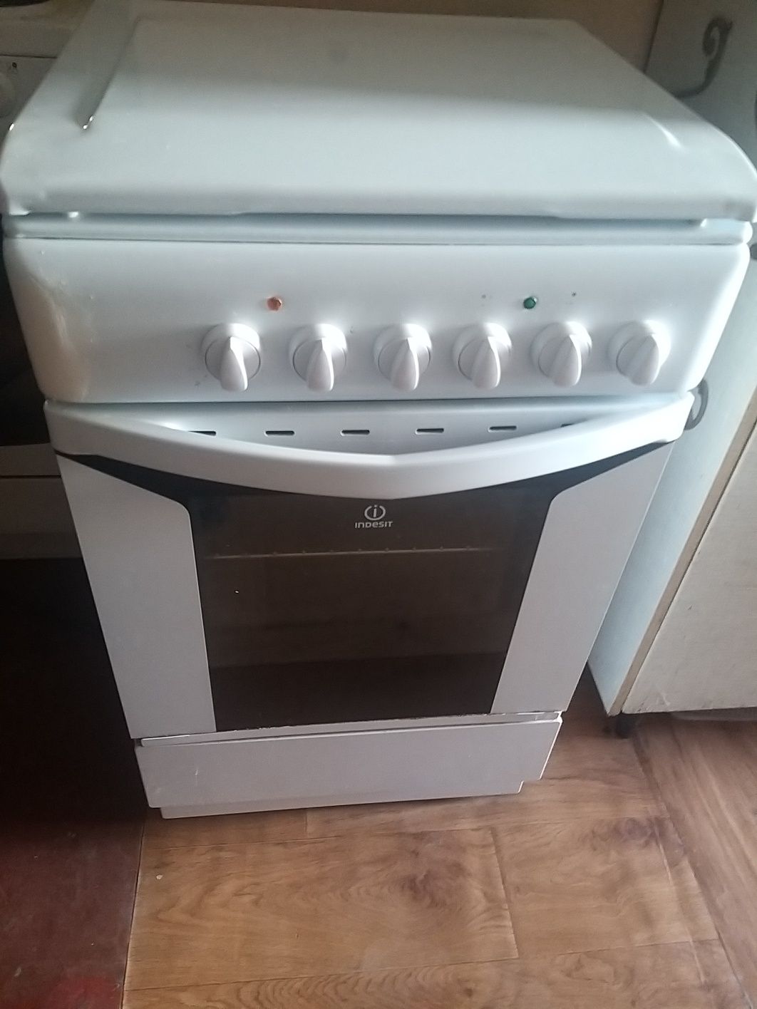 Електроплита INDESIT