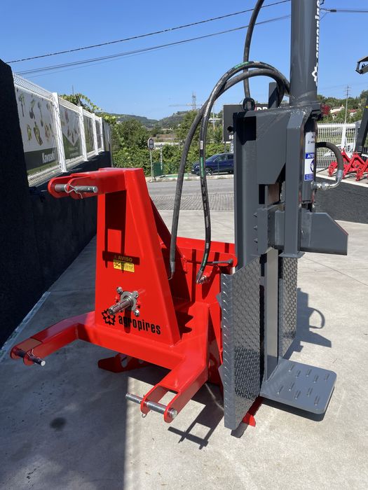 Rachador de lenha para trator 3 posiçoēs