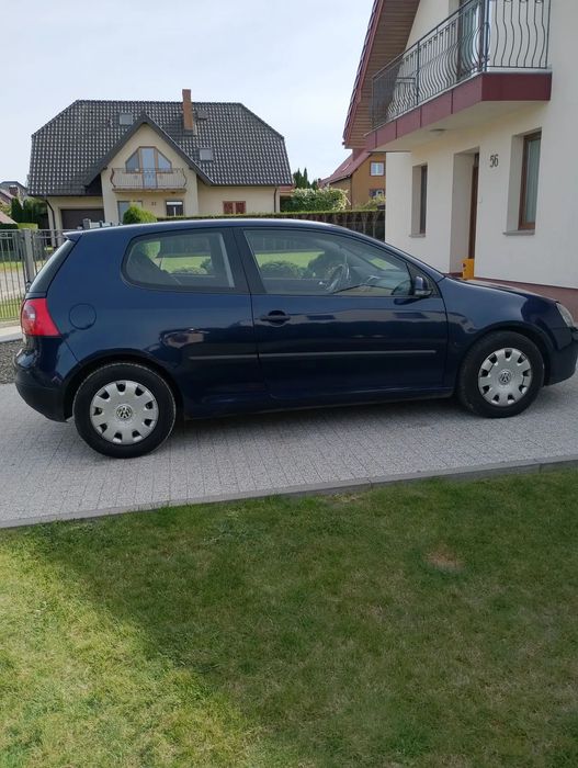 Volkswagen Golf samochód osobowy VOLKSWAGEN GOLF 2.0 diesel