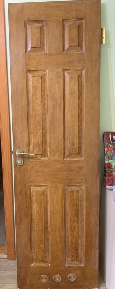 Продам двери с МДФ