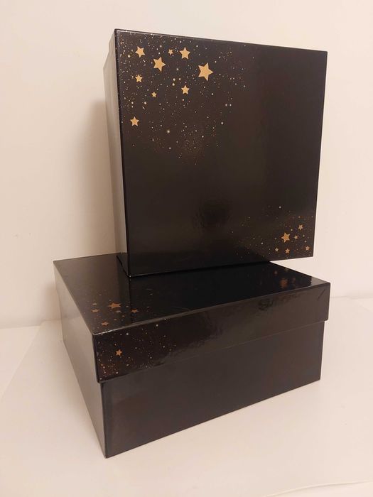 pudła prezentowe świąteczne z wypełnieniem