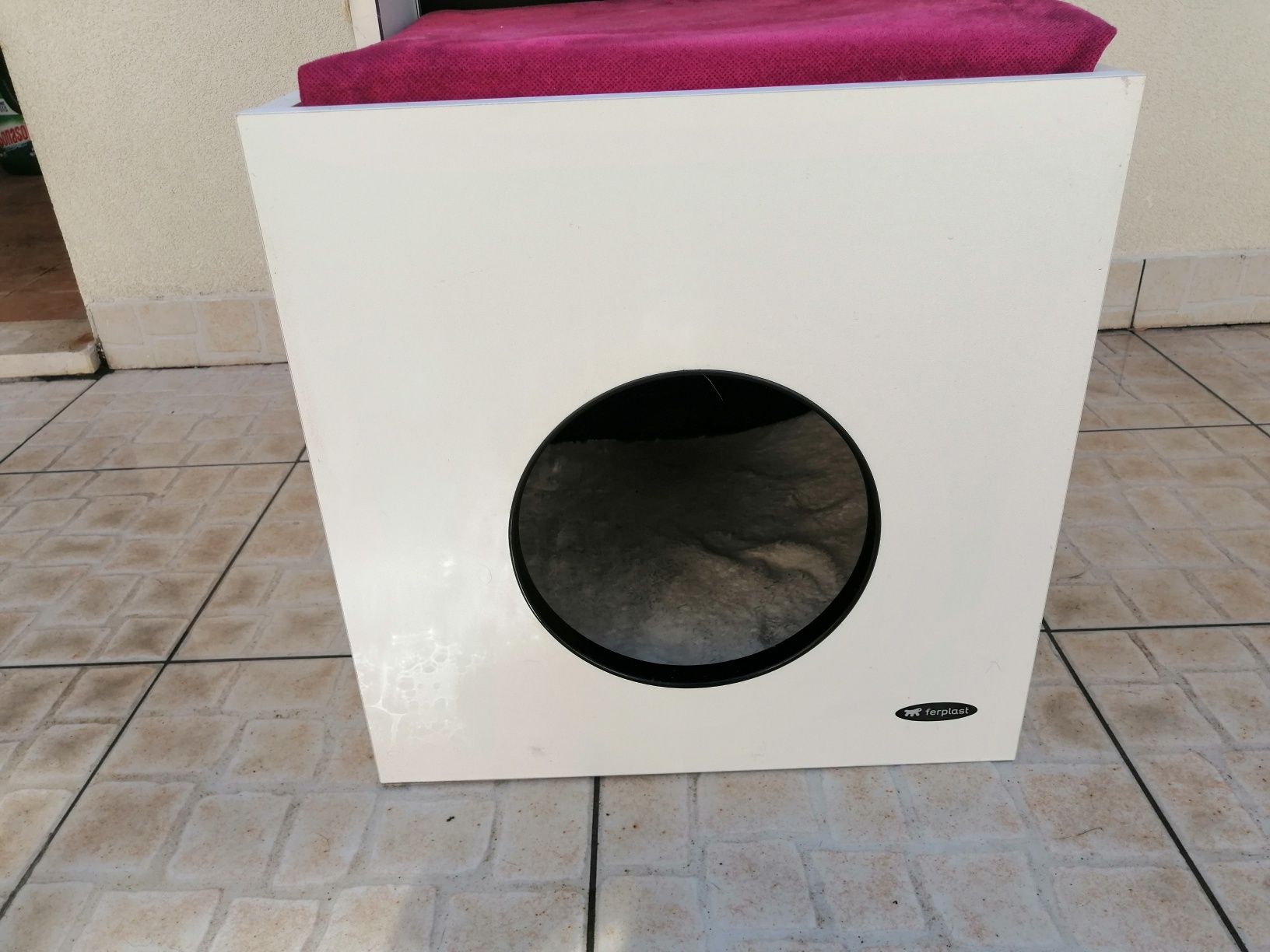 Móvel Ferplast para gatos