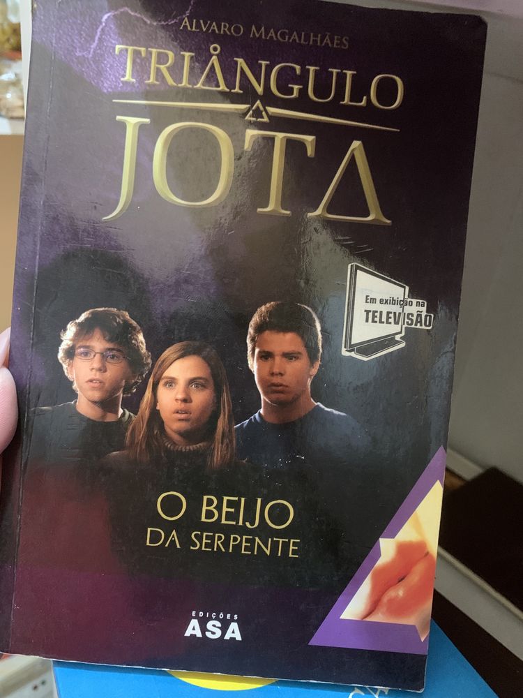 Livros variados en muito bom estado