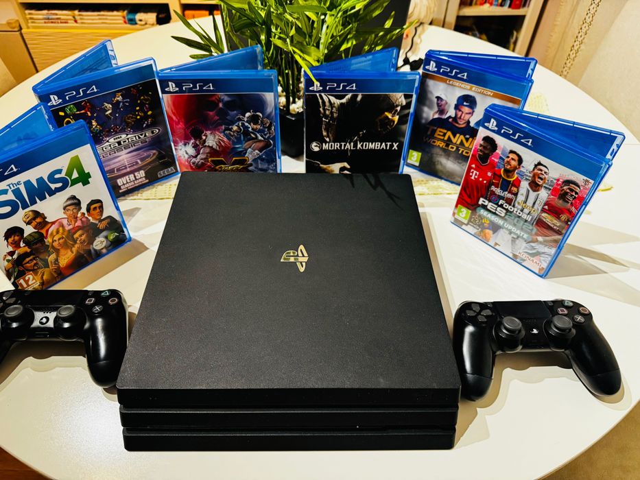 Playstation 4 PRO (1T) + 2 Comandos + 6 Jogos