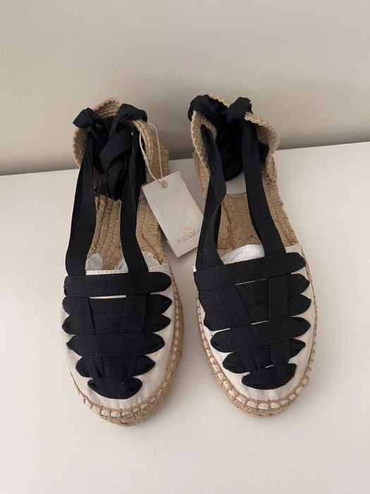 Novas alpercatas e outras para oferta P&B