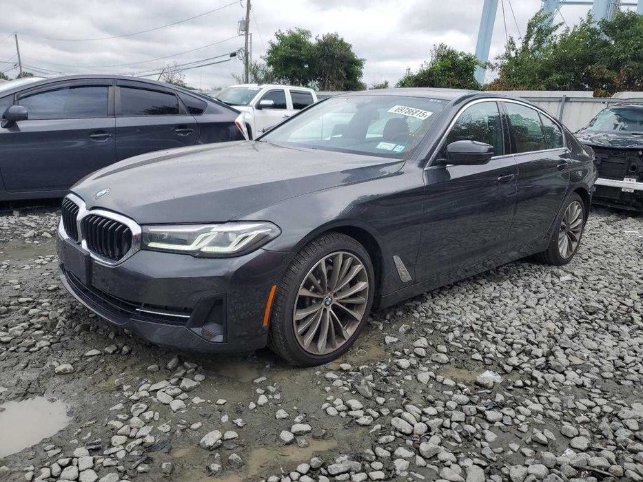 2022 BMW G30 530 XI