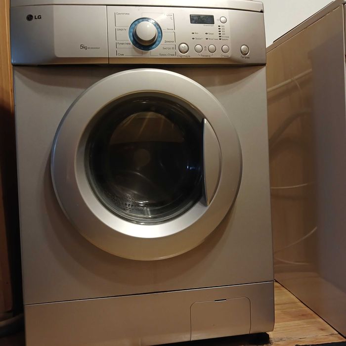 Пральна машина LG  WD-80305 NUP ( 5 kg )