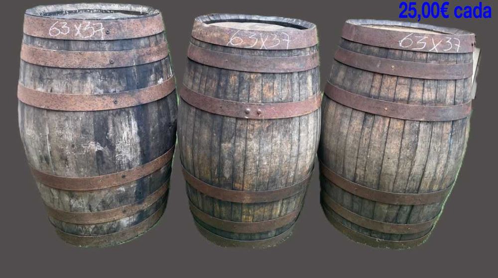 Barril ou pipas antigas, para decoração