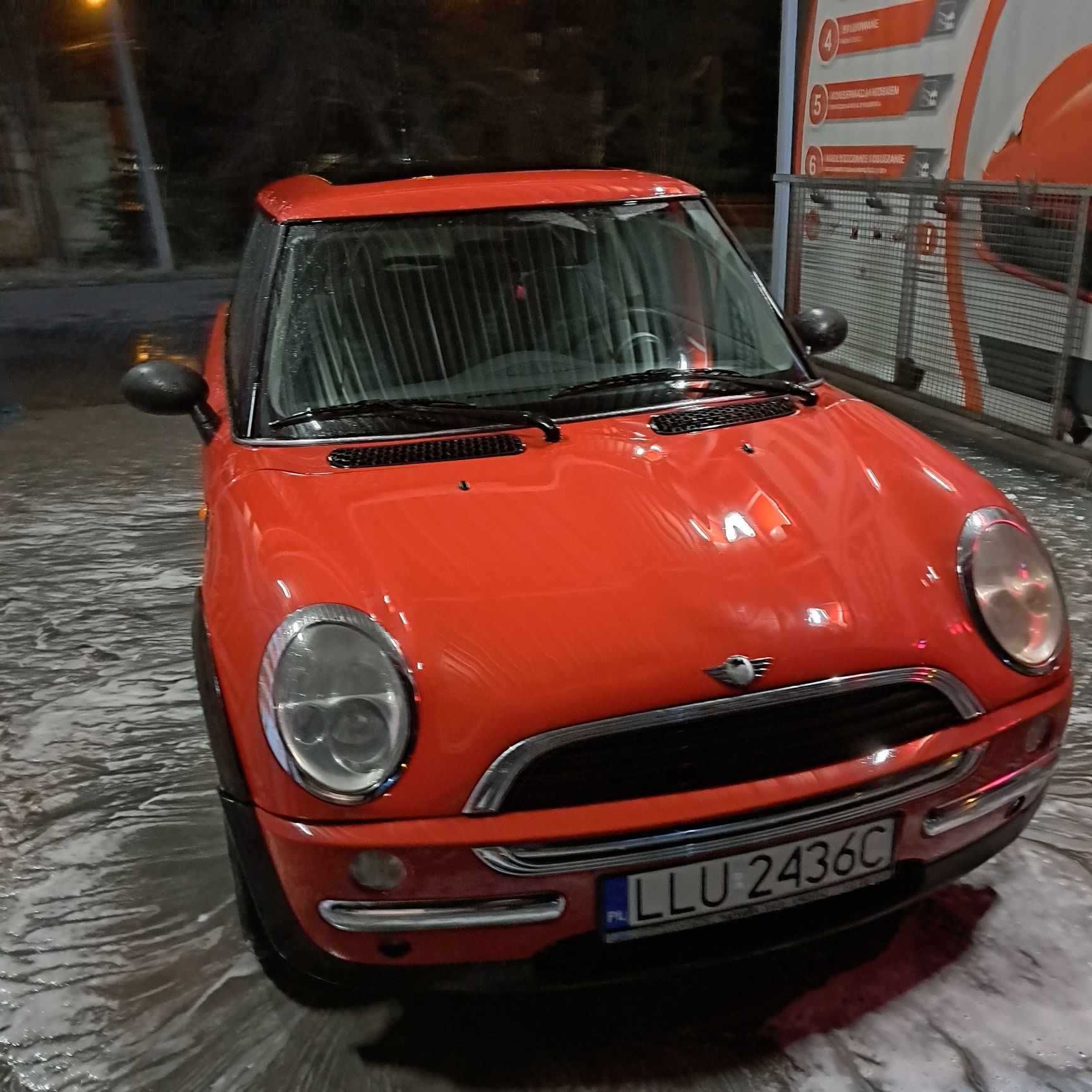 Mini One 2003r. benzyna