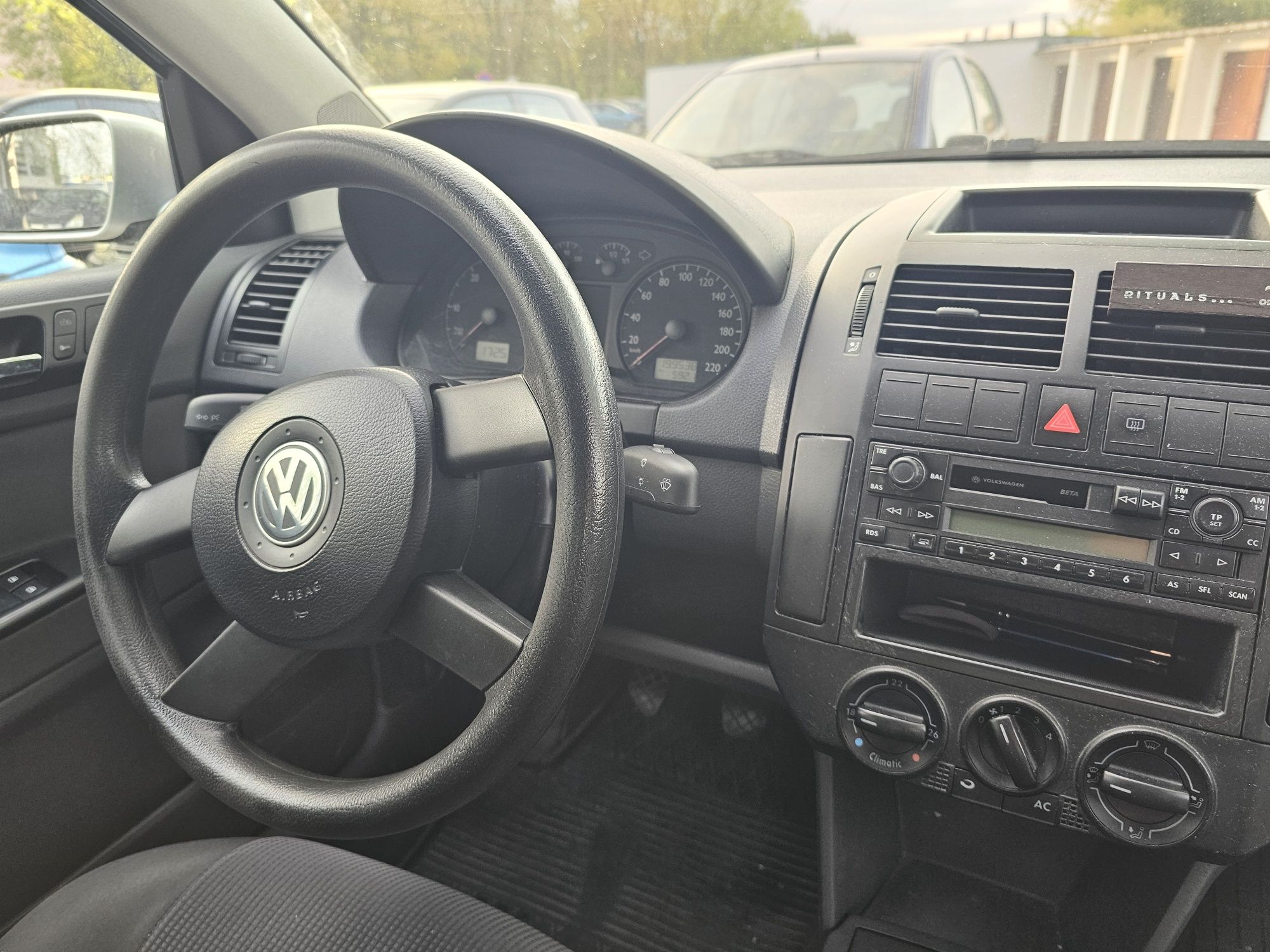 Volkswagen Polo 2003