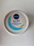 Nivea soft krem.