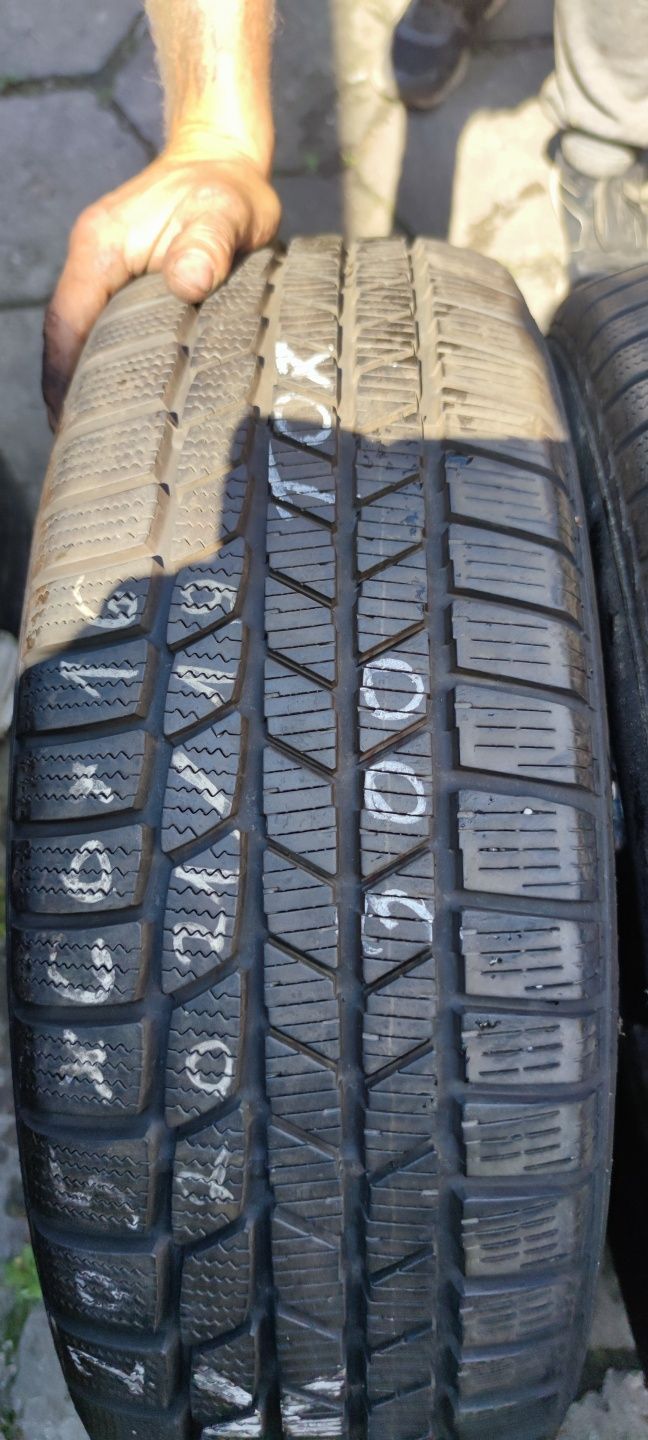 opony zima 205x60x16 CONTINENTAL 2szt 300zł 2019/2021r