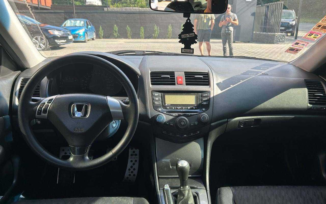 Honda Accord 2004