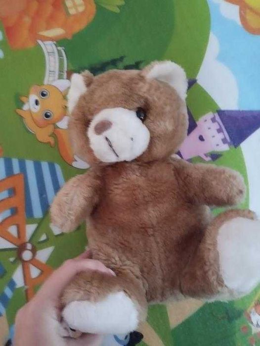 Мякі іграшки на вибір