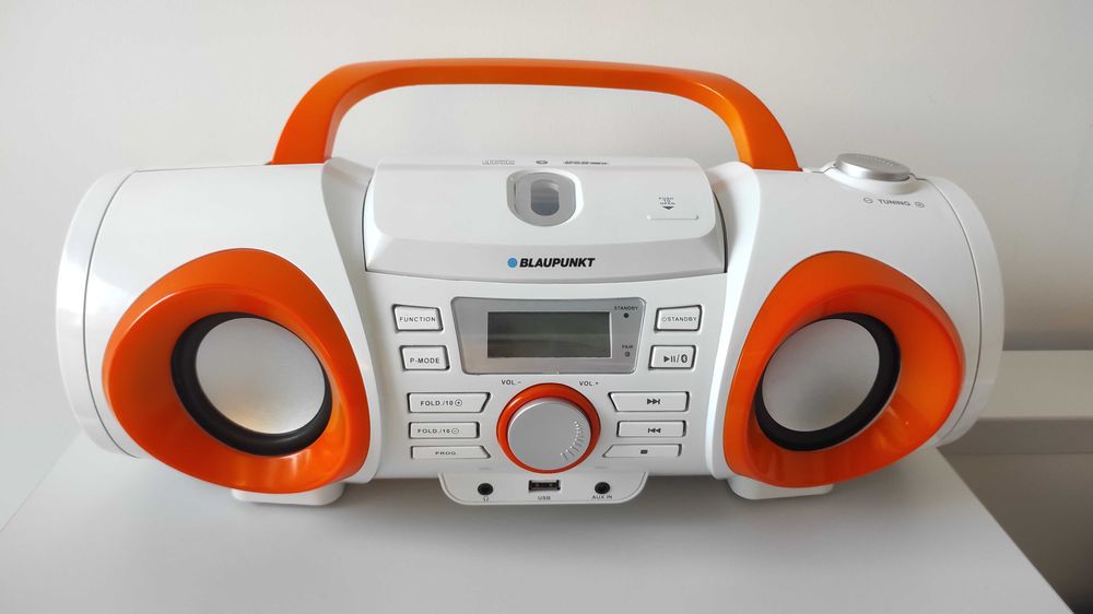 radio przenośne Blaupunkt Boombox PLL/FM/BT/CD/MP3/USB BB20BT jak nowe