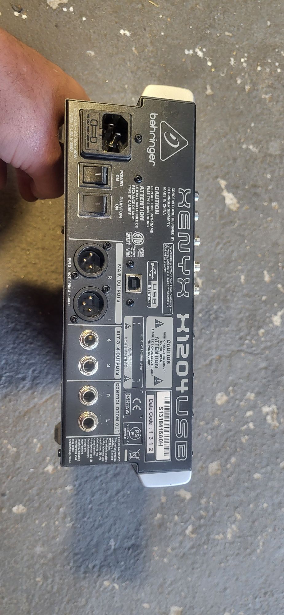 Behringer XENYX X 1204 USB Mikser analogowy
Behringer XENYX