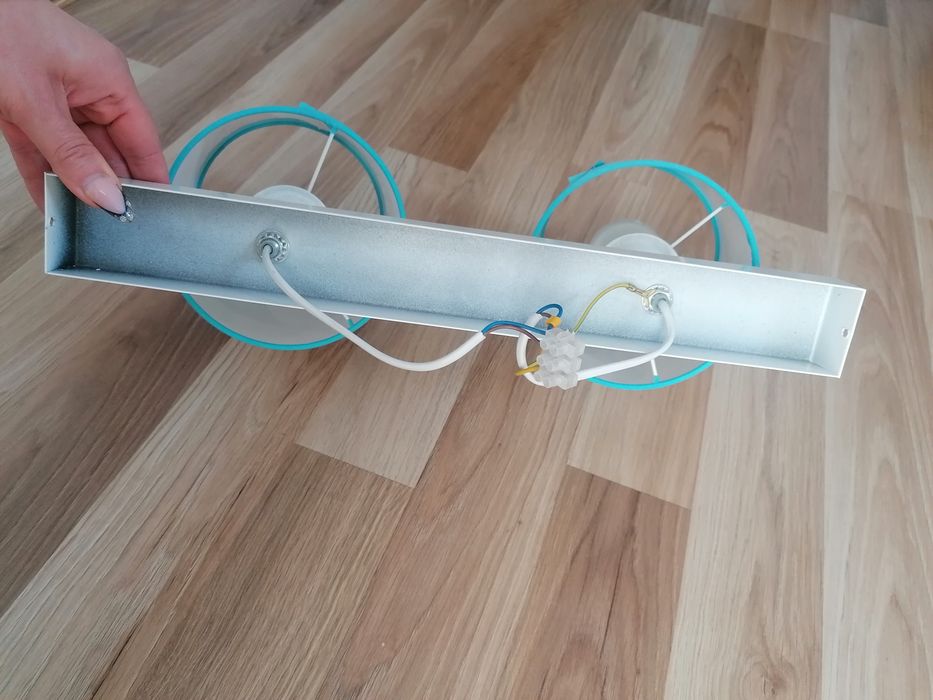 Lampka sufitowa do pokoju dziecięcego