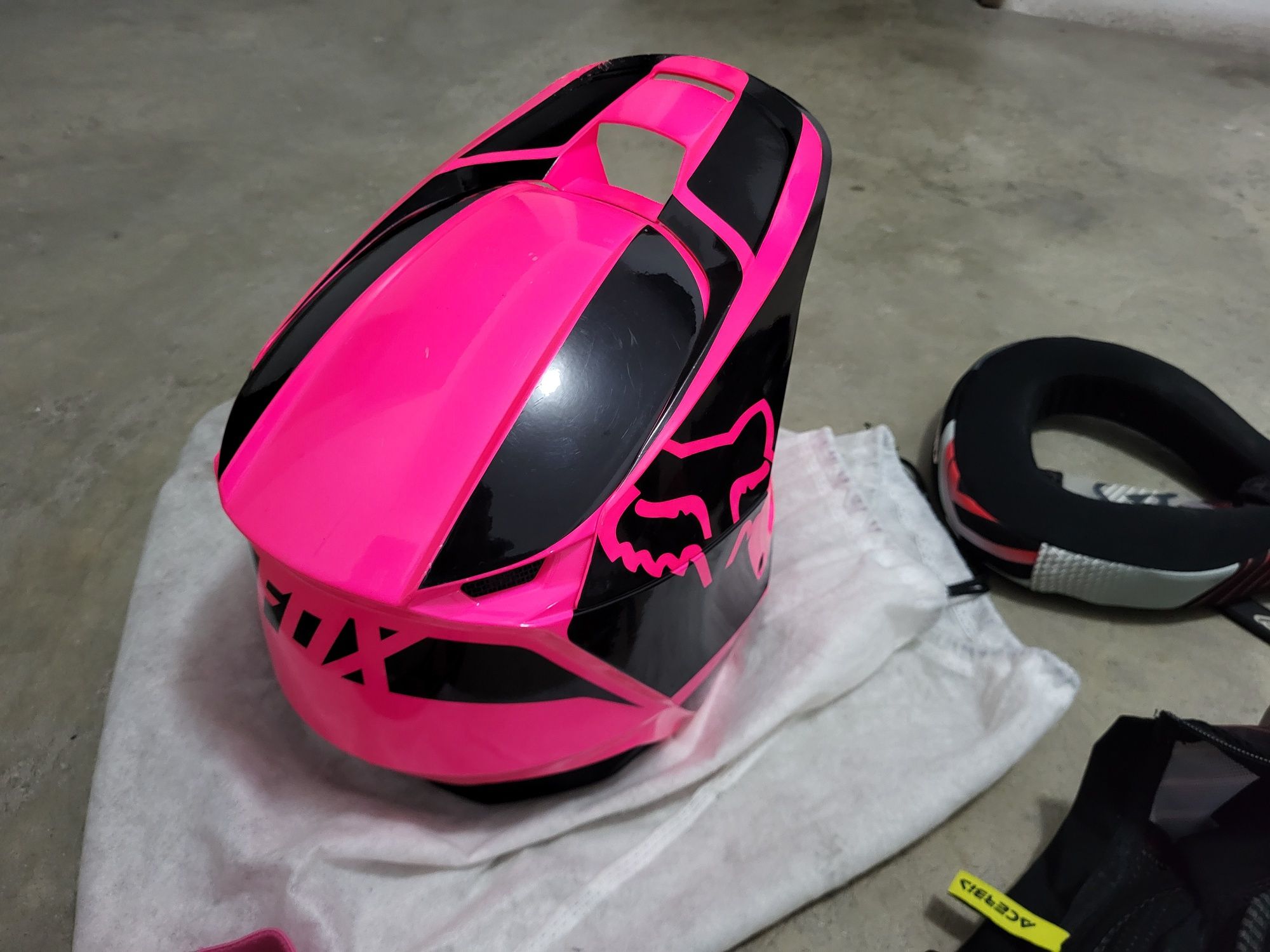 Equipamento FOX MotoCross completo para criança