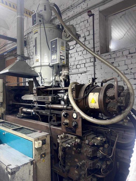 Термопластавтомат KuASY 410/100