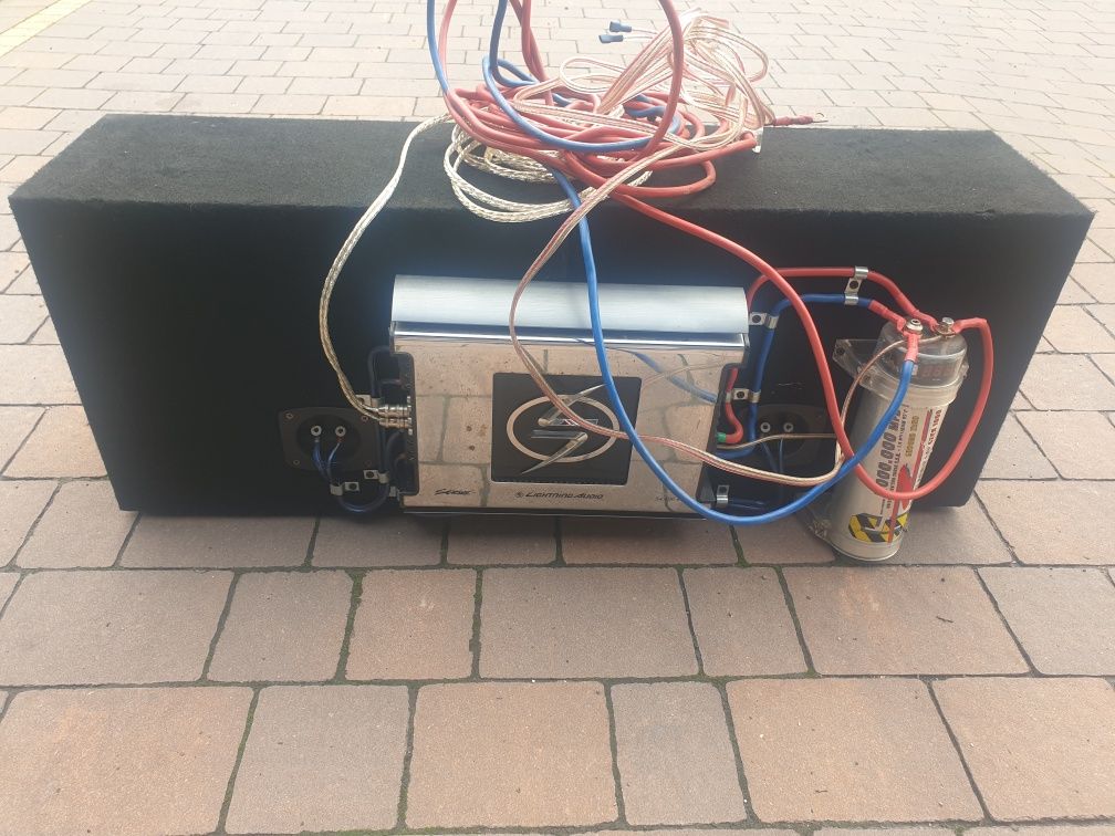 Skrzynie JBL 2X1000W zestaw ze wzmacniaczem i okablowaniem